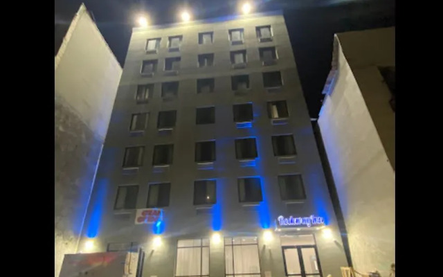 Rodeway Inn Brooklyn