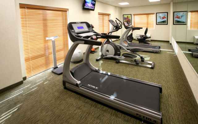 Holiday Inn Express & Suites Monterrey Aeropuerto by IHG