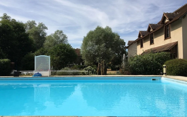 Hôtel & Restaurant Le Moulin de Chaméron, The Originals Relais (Relais du Silence)