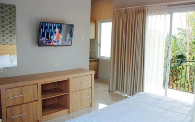 Double A House