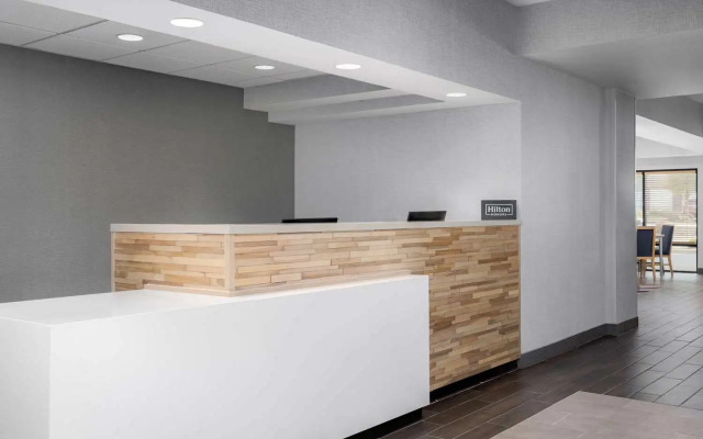 Hampton Inn Louisville-Airport