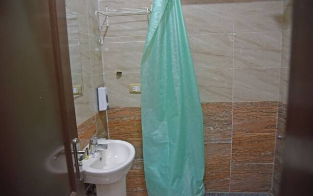 New Pyramids Paradise Hostel