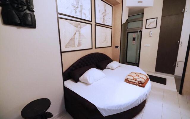 KennedyLux Apartment