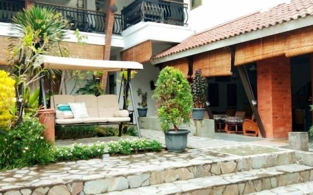 Satu Kayen Guest House