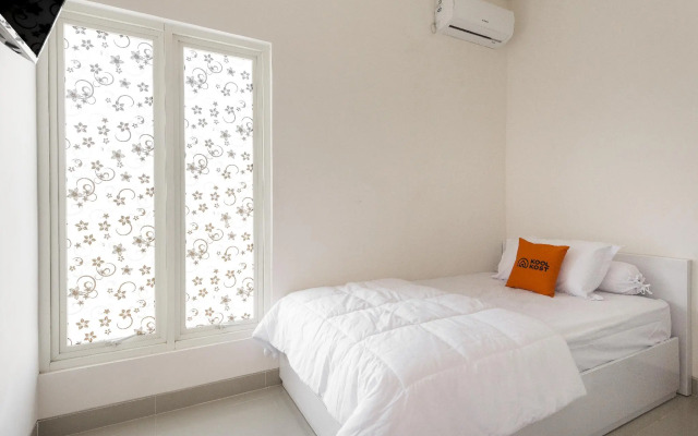 KoolKost near T2 Juanda Airport