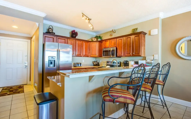 Tropic Winds Condominium