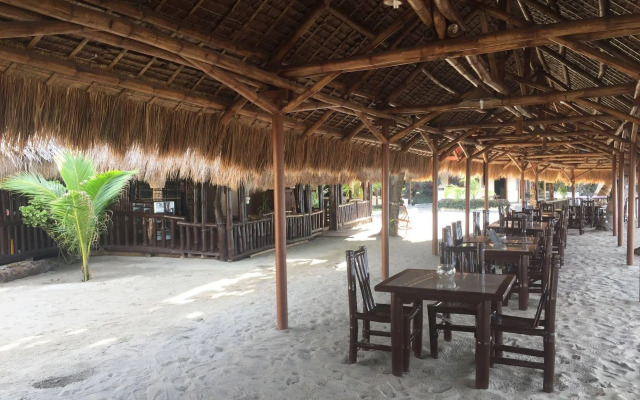 Cove Paradise Beach & Dive Resort