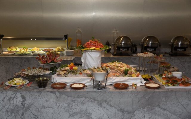Holiday Inn Algiers - Cheraga Tower by IHG