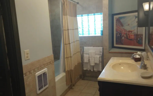 Elk River Hotel & Cafe