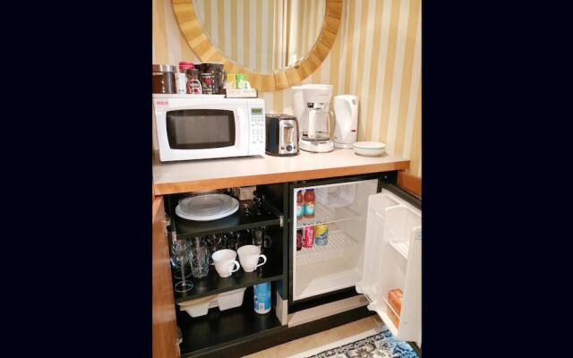 Boutique Suites Vancouver