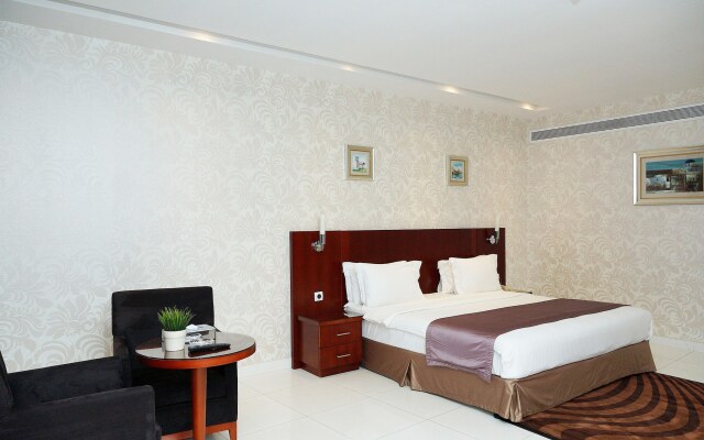 Grand Mayral Hotel