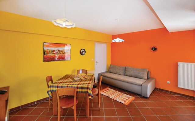 Awesome Home in Izola With Wifi and 1 Bedrooms