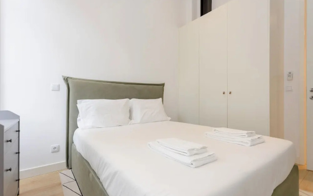 Crystal Luxury Apartment