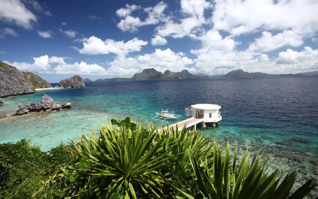 Matinloc Island Resort