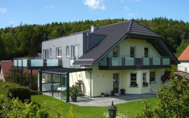 Luise Bernhardt Modern Retreat