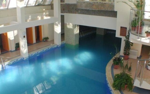 Snezhanka Apartments TMF