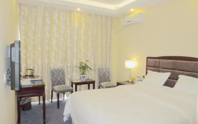 Pai Hotel Chengdu Cu Bridge Oushang City of Female Shoes