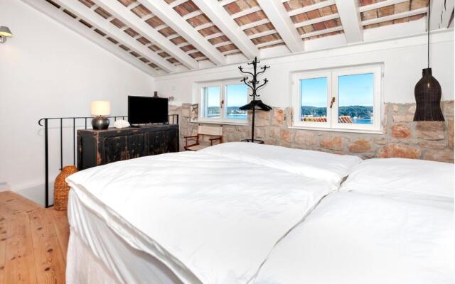 Monte Sea View Residence