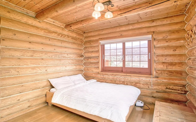 Seogwipo Neulbada Pet Pension