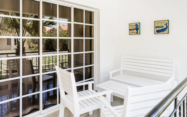 Palm Green Vacations Whitesands