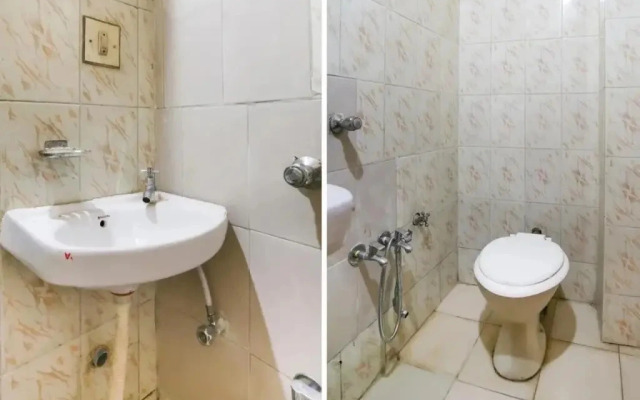 Hotel Super Guest House by OYO Rooms
