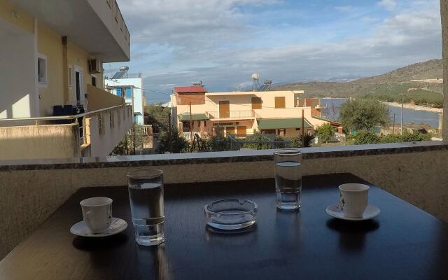 Prive Hotel and Apartment