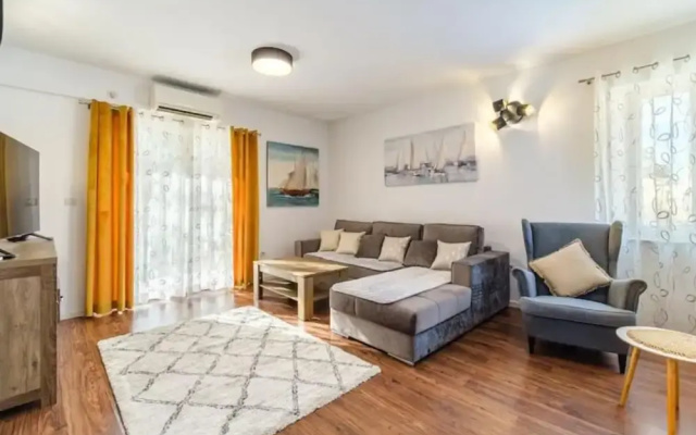 Sutivan Sea Terrace Apartment