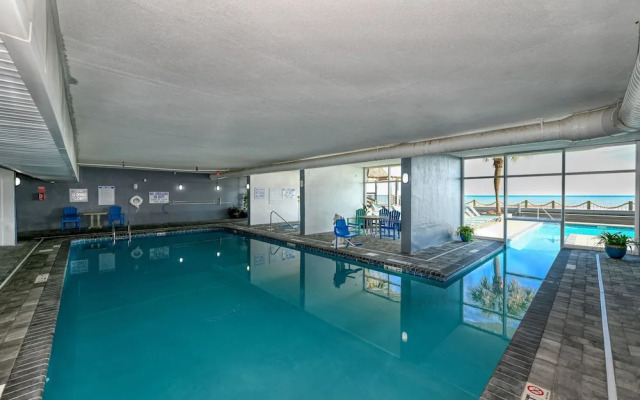 0403 Waters Edge Resort 1 Bedroom Condo by RedAwning