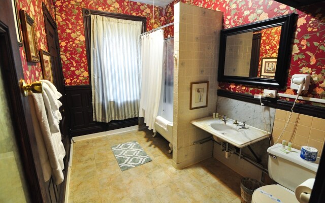 Beacon Inn 1087