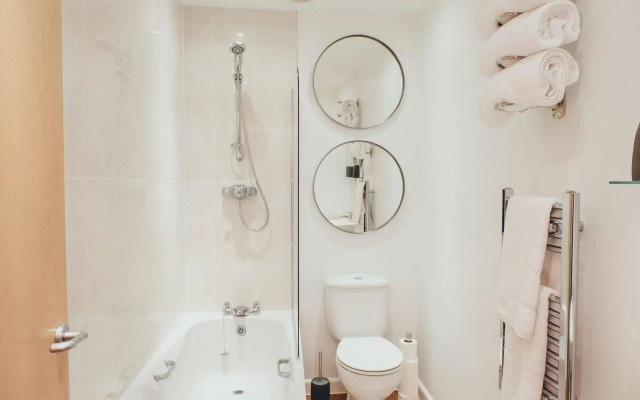 The Penthouse - Simple2let Serviced Apartments