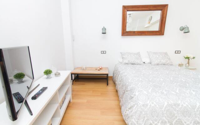 Charming Studio Refino
