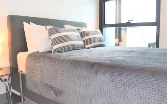 Executive Stay on Little Collins