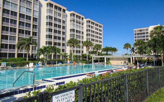 Creciente 313N by RedAwning