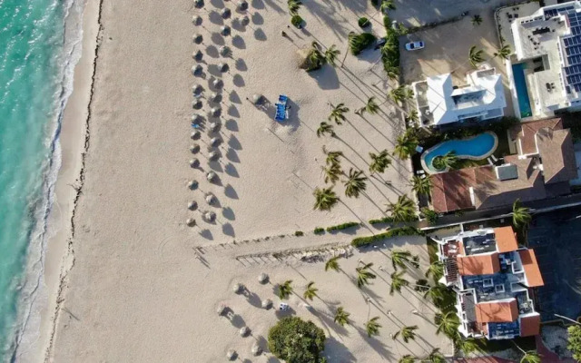 Villa Long Beach