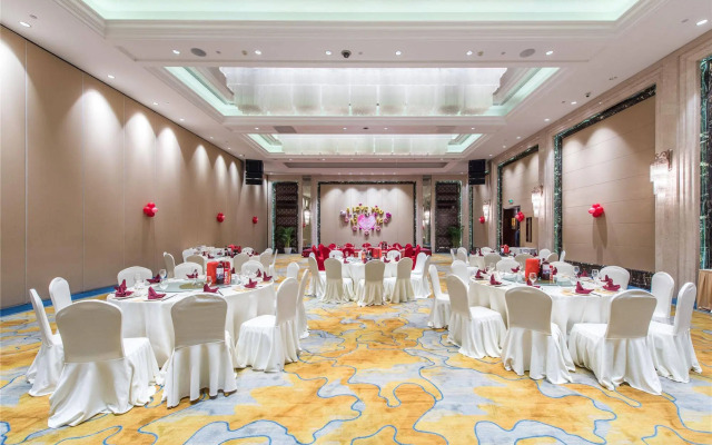 Qianjiang Junting Hotel, Haining