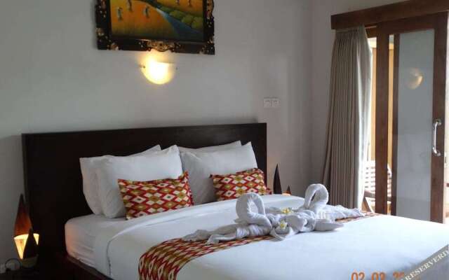 Semilir Senggigi Inn