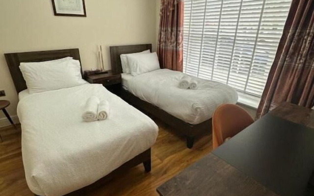 Silk Hotel