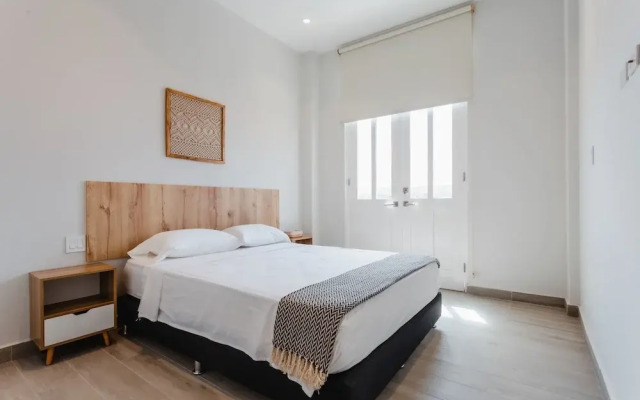 w Fantastic 2BR w Balcony in Panama