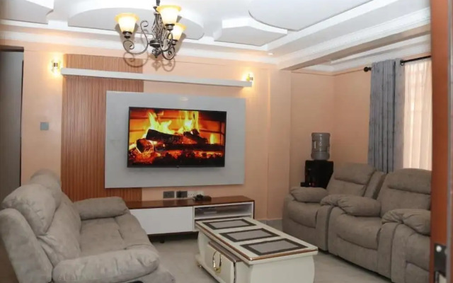 Shirpelle Suites Kiamunyi