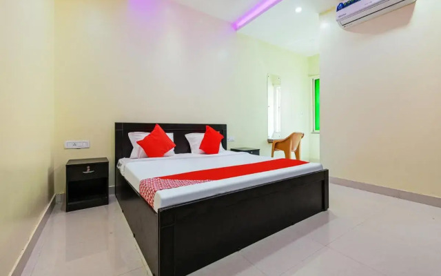 OYO Flagship 83759 Nityanand Inn