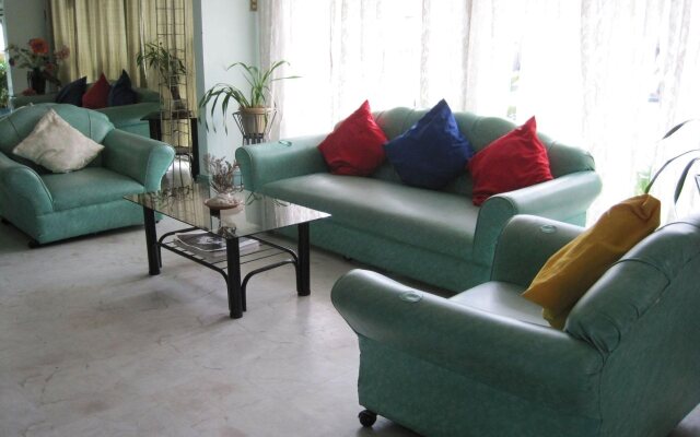 Villa Mia Hotel and Apartelle