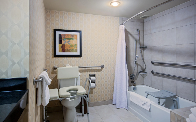 Crowne Plaza St. Louis Airport by IHG