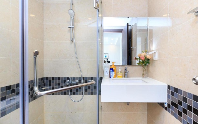 Tresor And Royal, One Big Bedroom In Center – Bathroom – Ho Chi Minh City