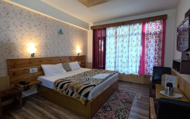 CS Shhandella Hotel