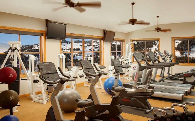 Snake River Lodge - Amenities at Sister Property