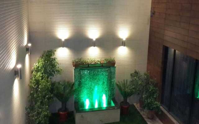 When In Gurgaon - Service Apartments near Medanta Medicity