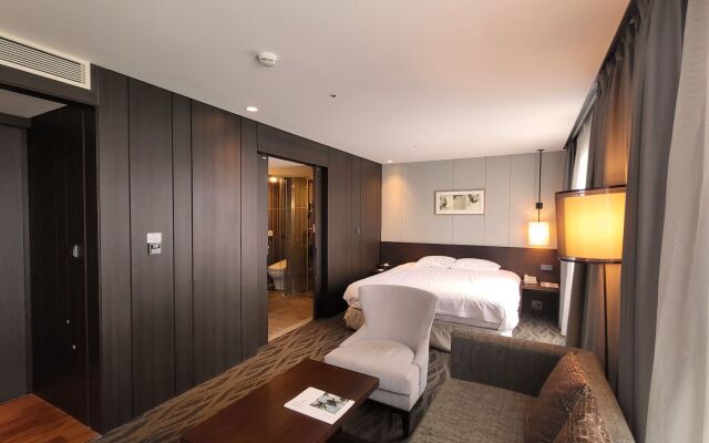 Jeju Central City Hotel