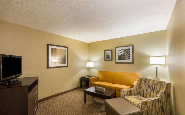 Quality Inn University