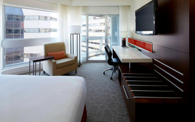 Delta Hotels by Marriott Montreal