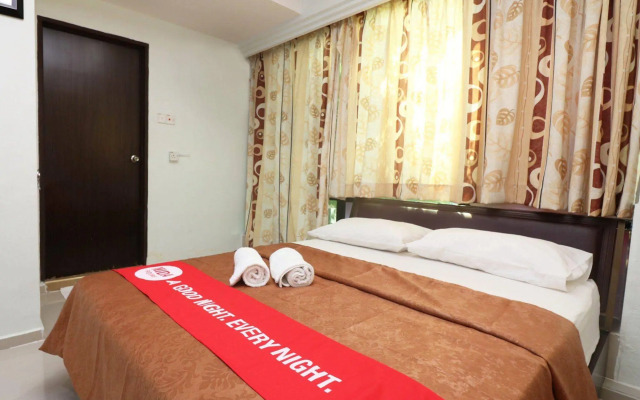 Veenai Hotel
